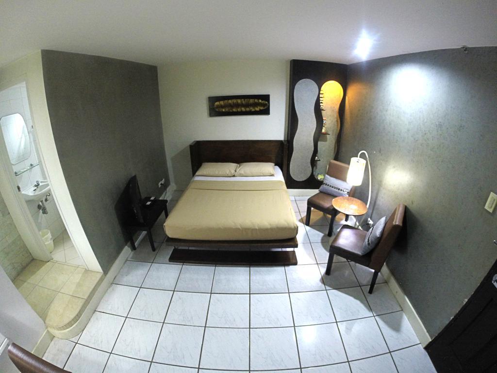 Urban Inn Iloilo Powered By Cocotel Room photo